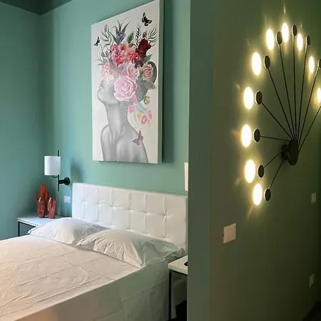 ゲストハウス Boutique Colors