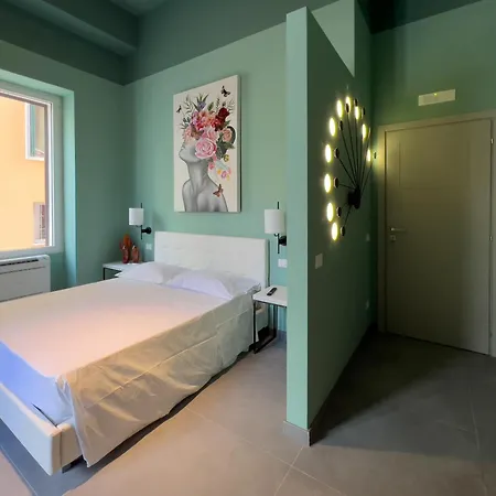 Boutique Colors 3* バーリ