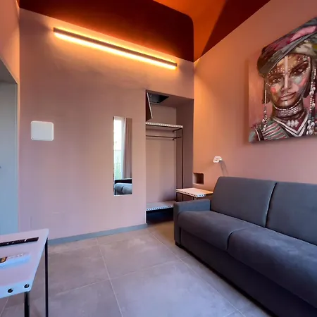 Boutique Colors ゲストハウス バーリ